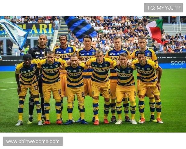 意甲各球队图片：意甲联赛中各大球队的高清图片与队员展示